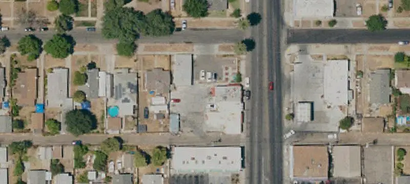 20-Unit Apartment Building