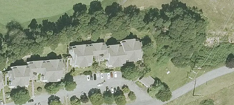 Operating Restaurant With Redevelopment Plans