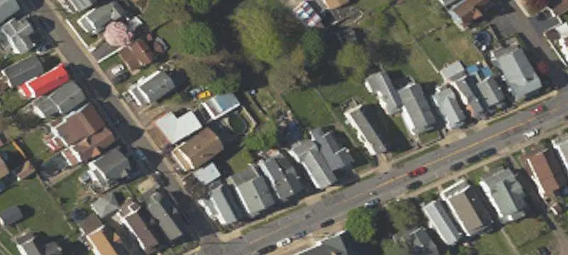 Duplex With Separate Utilities