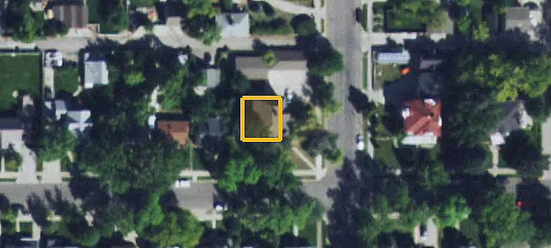Victorian Quadplex With Garages