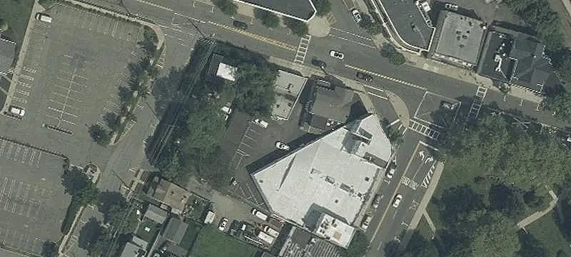 Renovated Washington Storefront Property