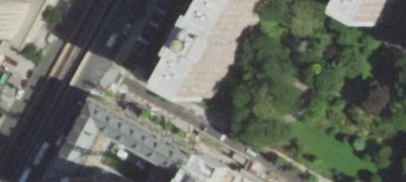 Detached 7-Family Apartment Building