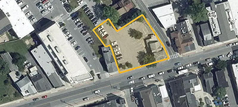 Three-Level Mixed-Use Property