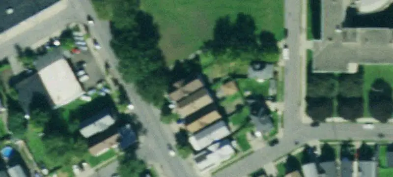 Updated Duplex with Fenced Yard