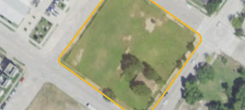 Vacant Commercial Land