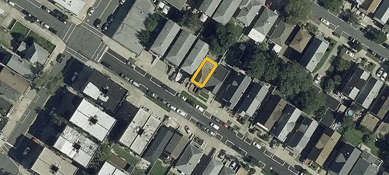 Renovated Duplex with Parking