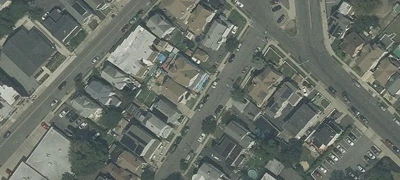Triplex With Finished Lower Level