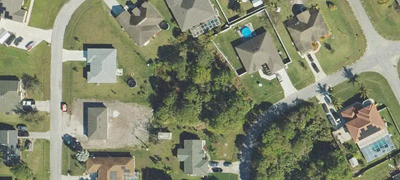 Land