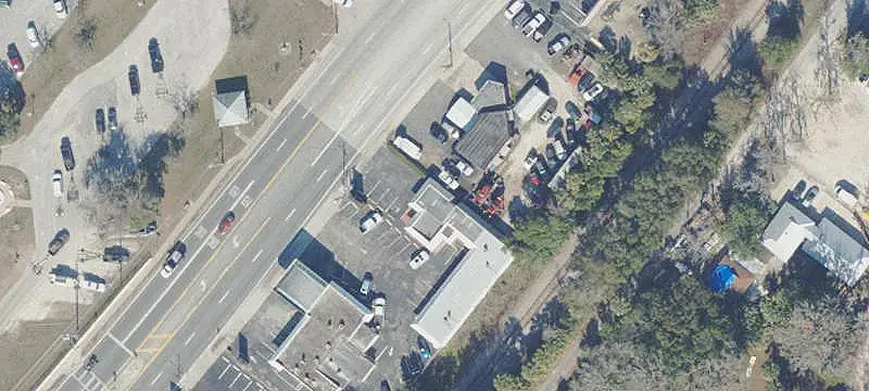 Multi-Tenant Shopping Center