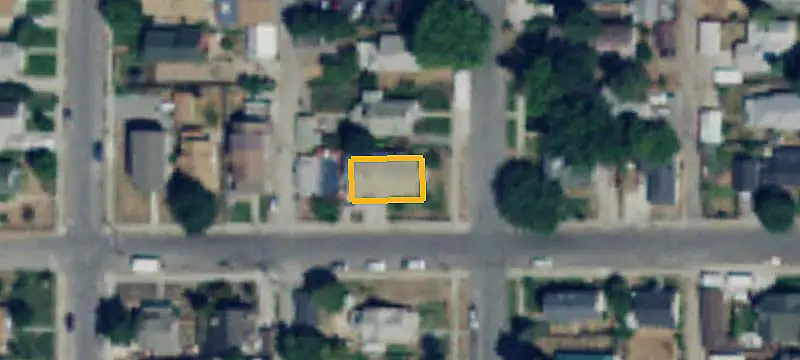 Duplex with Fenced Yard
