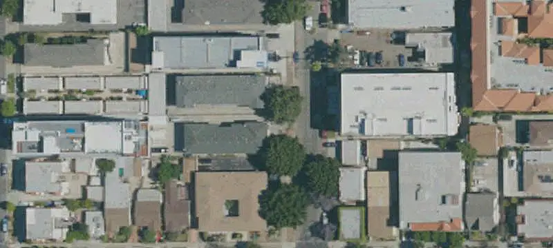 7-Unit Apartment Building