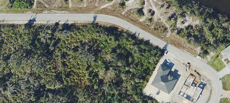Vacant Land / Lots