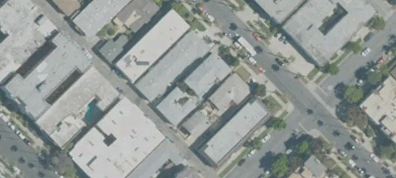 10-Unit Apartment Building