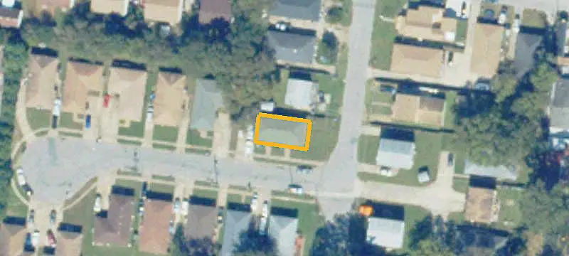 Updated Tenant-Occupied Duplex