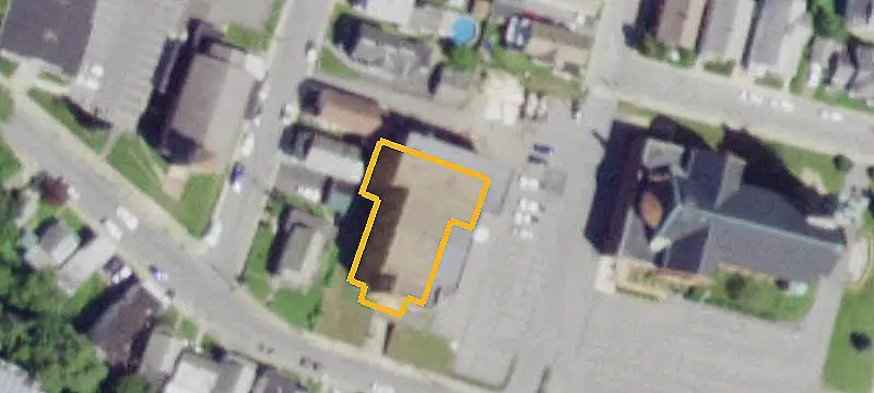 15-Unit Apartment Building