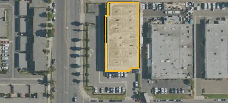 Warehouse with Grade-Level Door