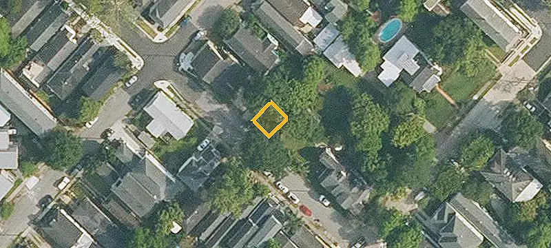 Duplex With Private Driveways