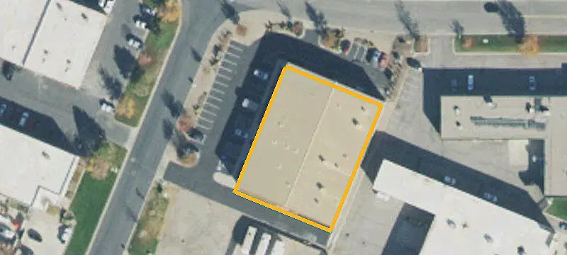 Mixed-Use Building with Lab Space