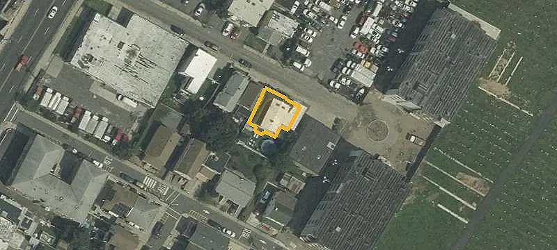 Free-Standing Warehouse Building