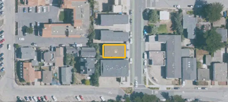 Three-Unit Triplex with Garage Parking