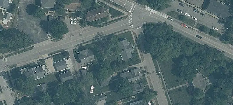 Duplex with Separate Utilities