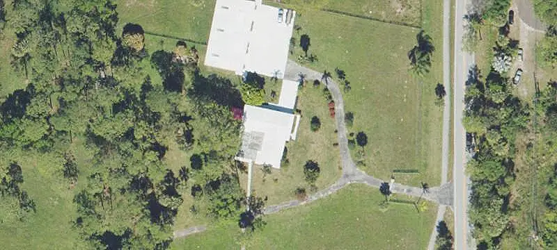 Equestrian Property with Steel Building