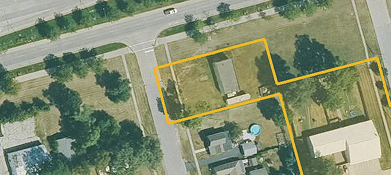 Multi-Tenant Flex Building