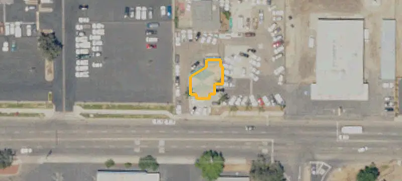 Automotive Facility with Showroom