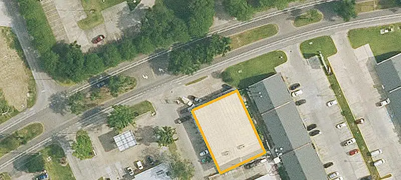 Retail Space in Shopping Center