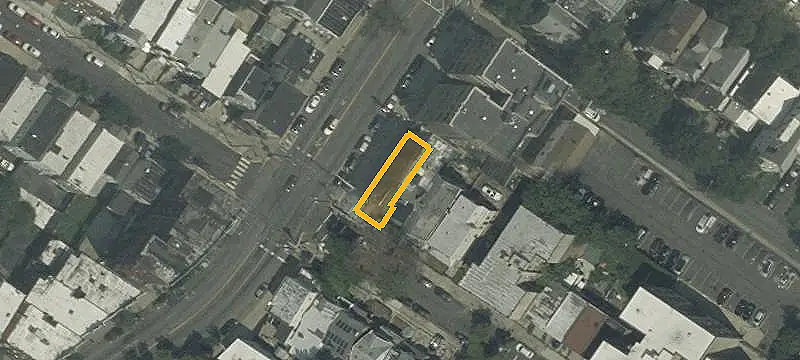 New-Construction Duplex with Rooftop