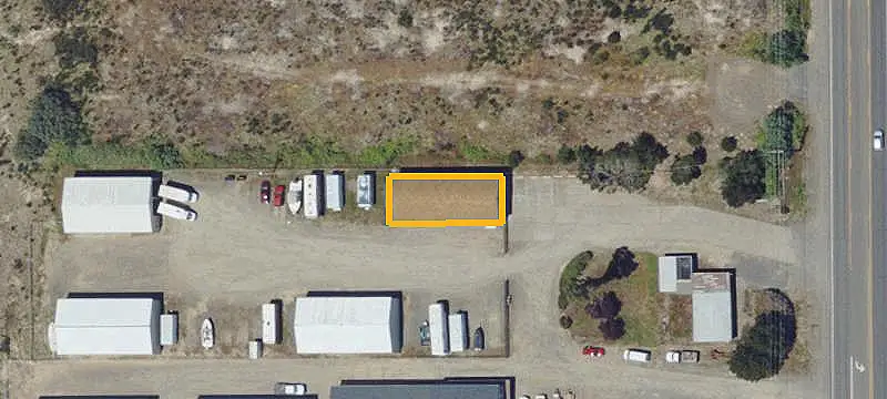 Maxi Storage Facility