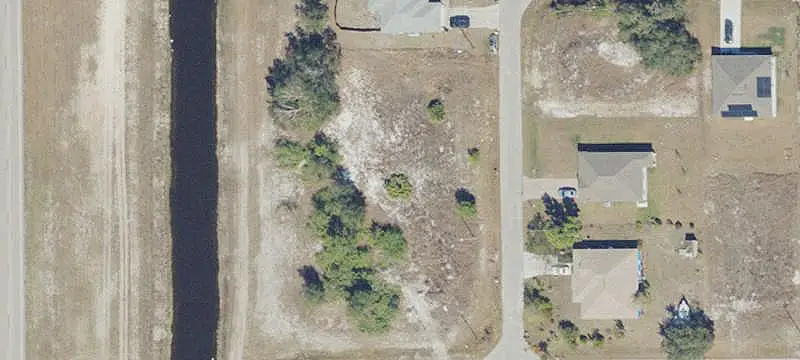 Vacant Land / Lots