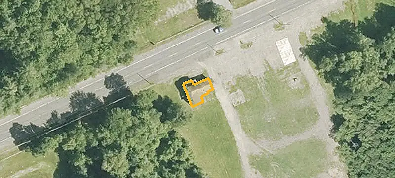 Level Commercial Land