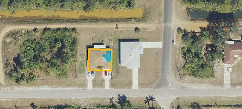 Duplex with Private Garages