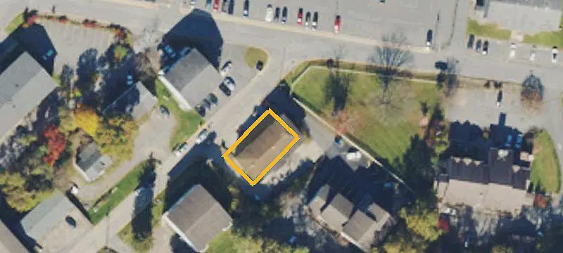 11-Unit Updated Apartment Building