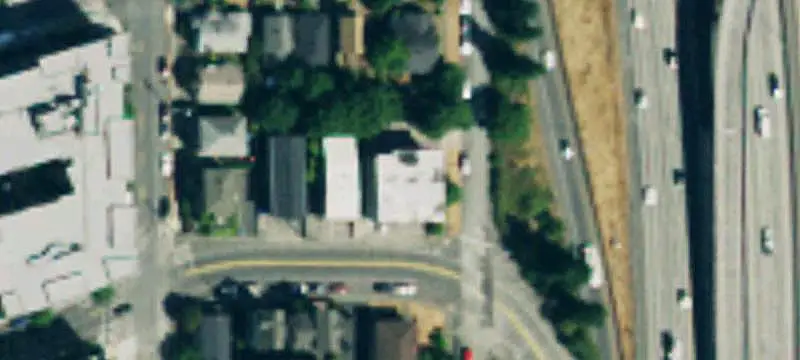 10-Unit Apartment Building