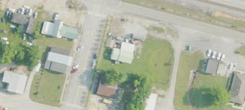 Fenced Auto Shop Property