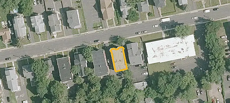 Renovated Six-Unit Apartment Building