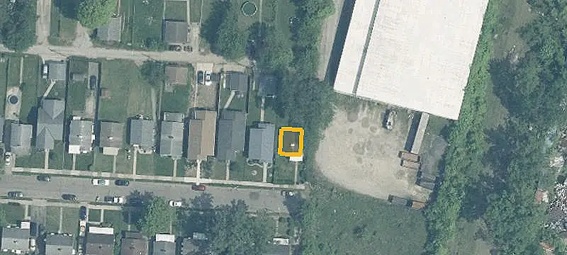 Updated Duplex With Off-Street Parking
