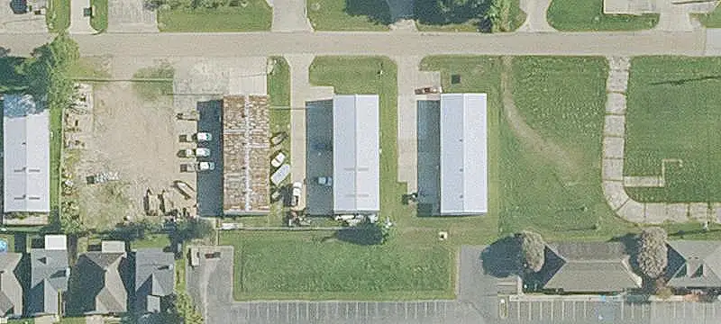 Flex Space with Secure Yard