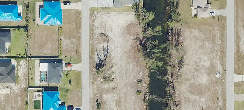 Vacant Land / Lots