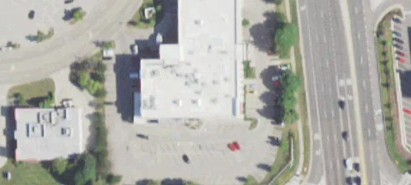 Corner Office Units Near Retail Anchors