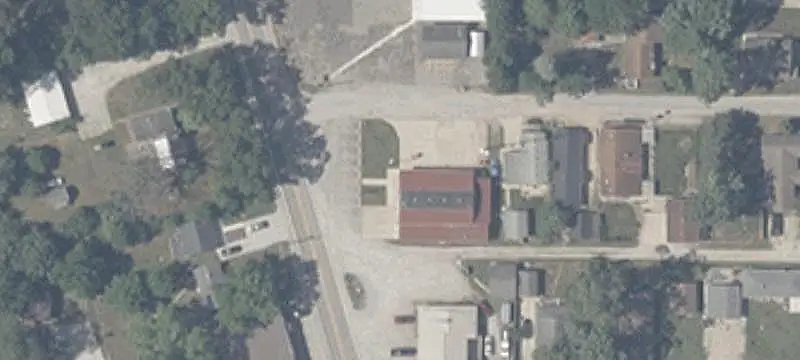 Restaurant Property With Garage