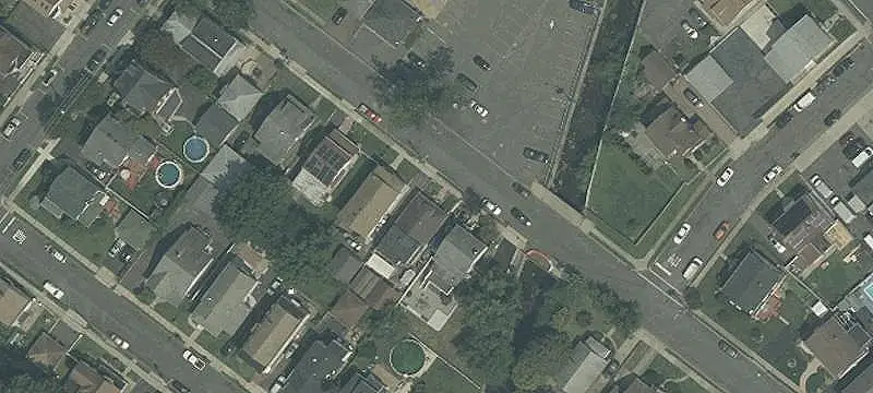 Multifamily Property Near Amenities