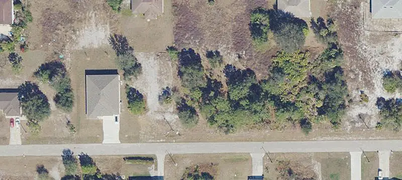 Vacant Land / Lots