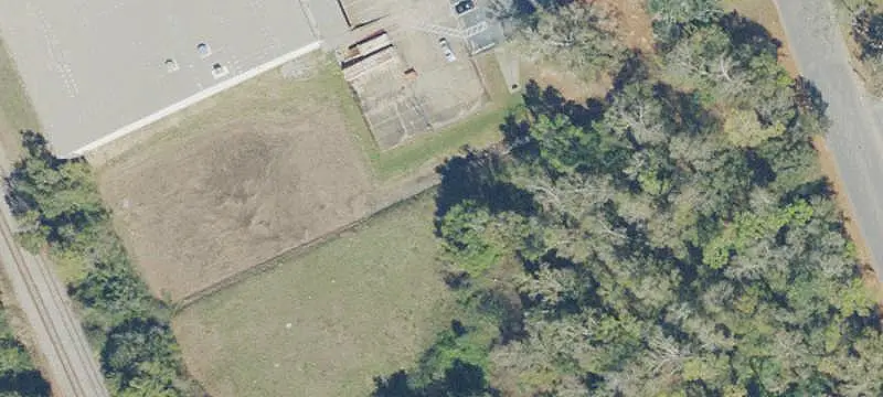 Industrial Distribution Facility with Dock Loading