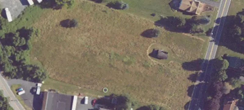 Commercial Land with Improvements