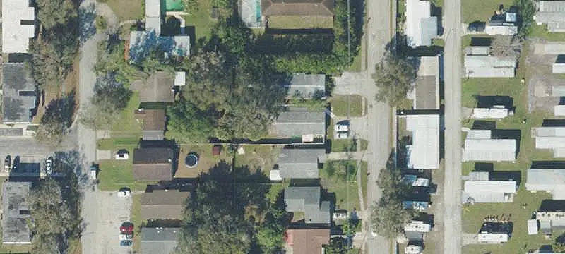 Duplex with Fenced Backyards