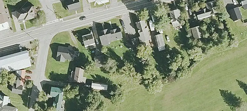 Updated Three-Unit Apartment Building