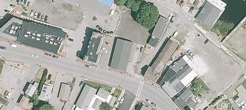 Waterfront Mixed-Use Landmark